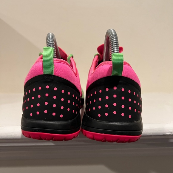 Nike Free Cross Compete Women's Pink Black Trainers Shoes Size 8 (749421-600) - Picture 4 of 6